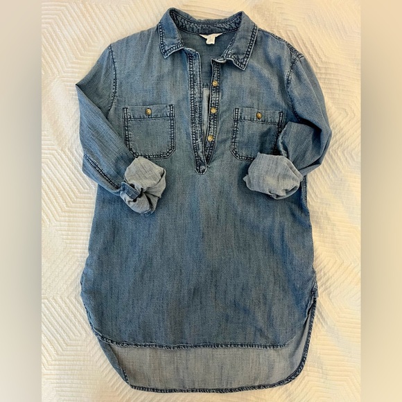 Caslon Chambray Denim Long Sleeve Tunic Shirt - Picture 1 of 7